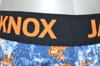 OEM p&aacute;nsk&yacute; bavlněn&yacute; strečov&yacute; boxer s potiskem – modr&yacute; a oranžov&yacute; splatter (JMC11046)